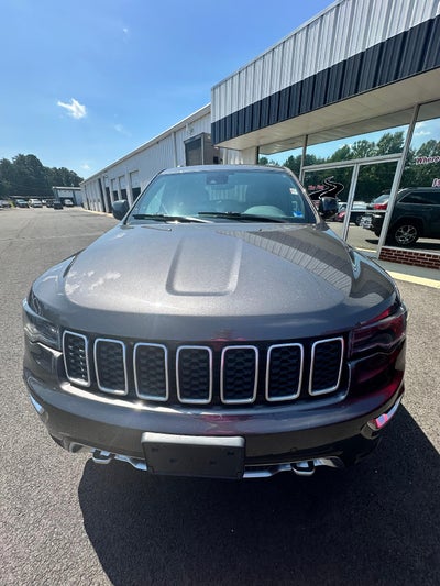 2018 Jeep Grand Cherokee Sterling Edition