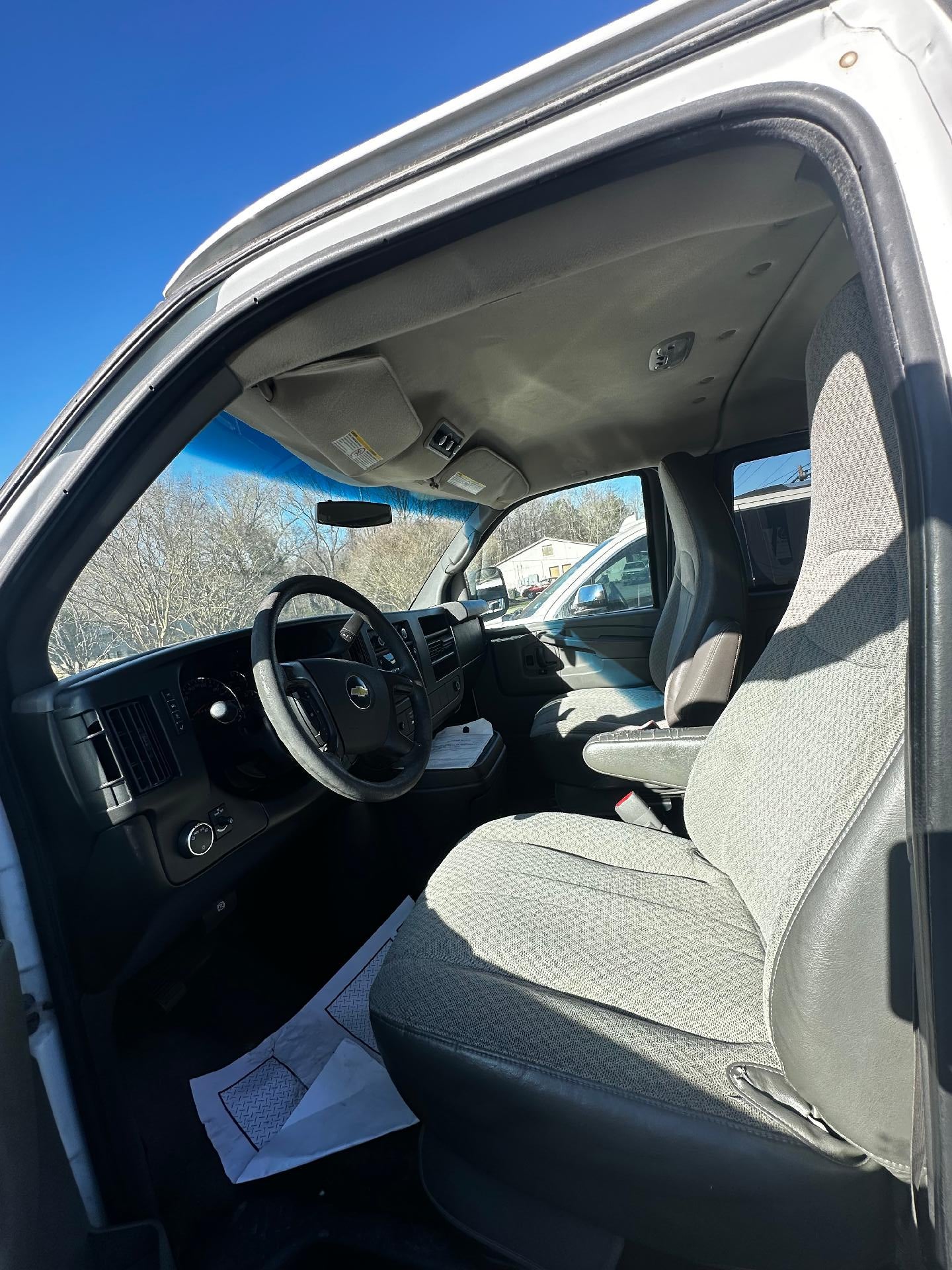 2010 Chevrolet Express Passenger LT