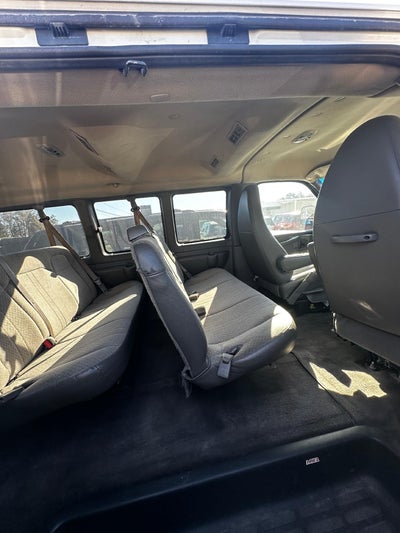 2010 Chevrolet Express Passenger LT