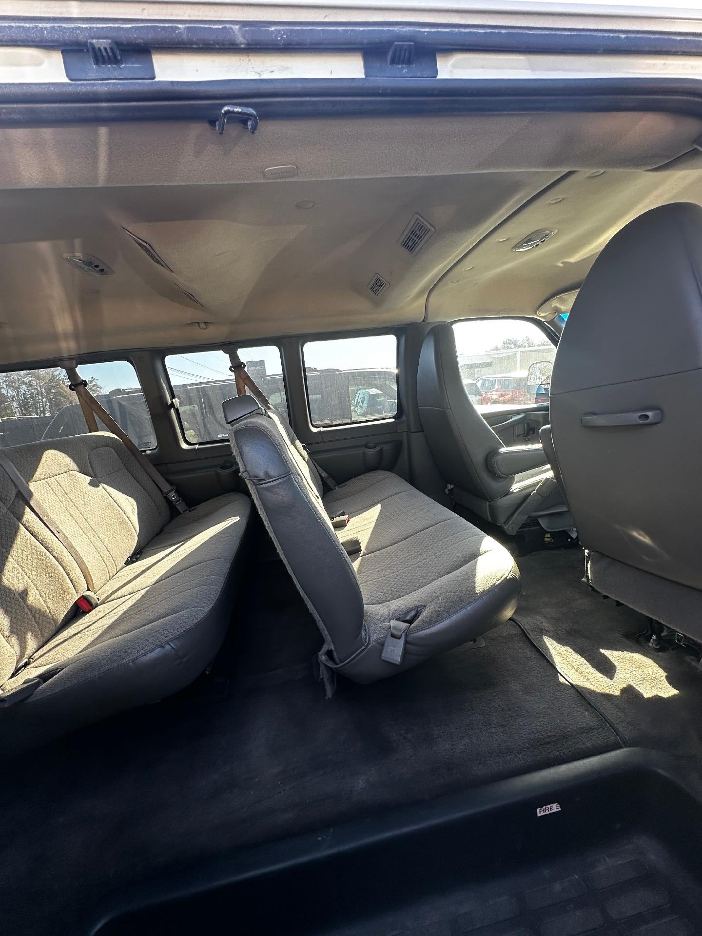 2010 Chevrolet Express Passenger LT
