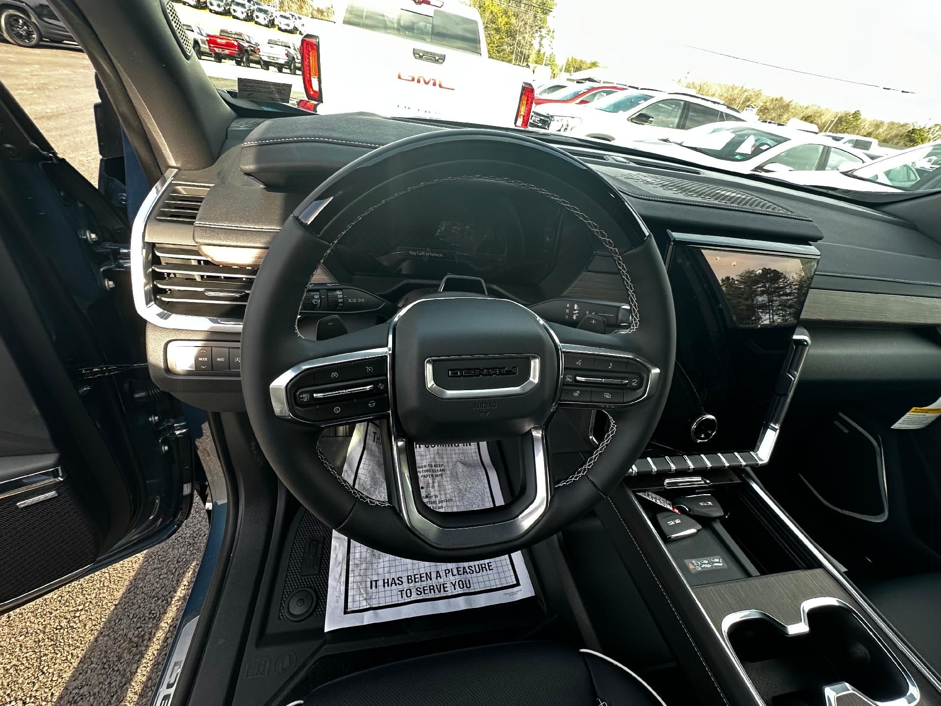 2026 GMC Acadia AWD Denali