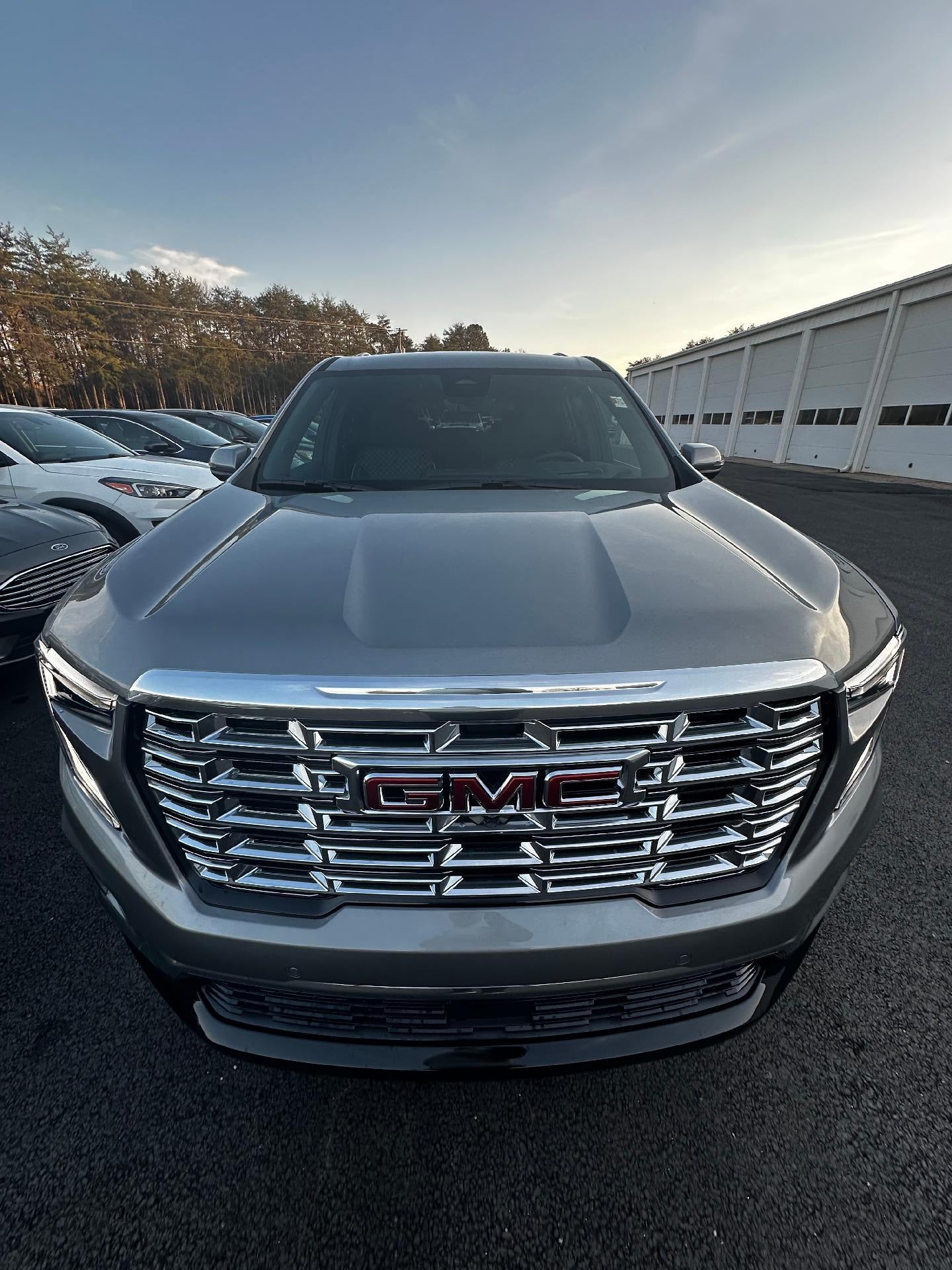 2026 GMC Acadia AWD Denali