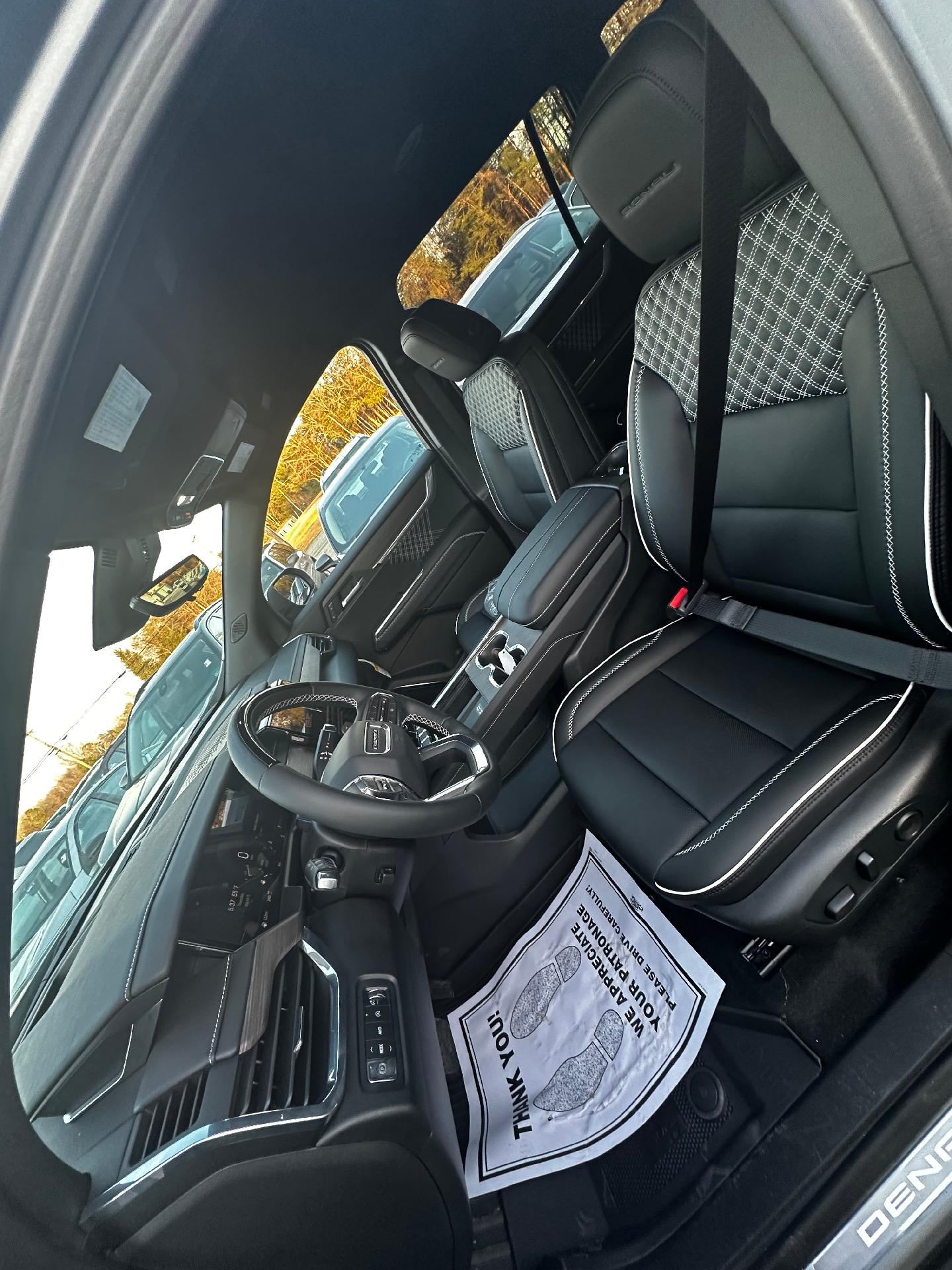 2026 GMC Acadia AWD Denali