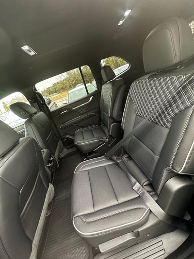 2026 GMC Acadia AWD Denali