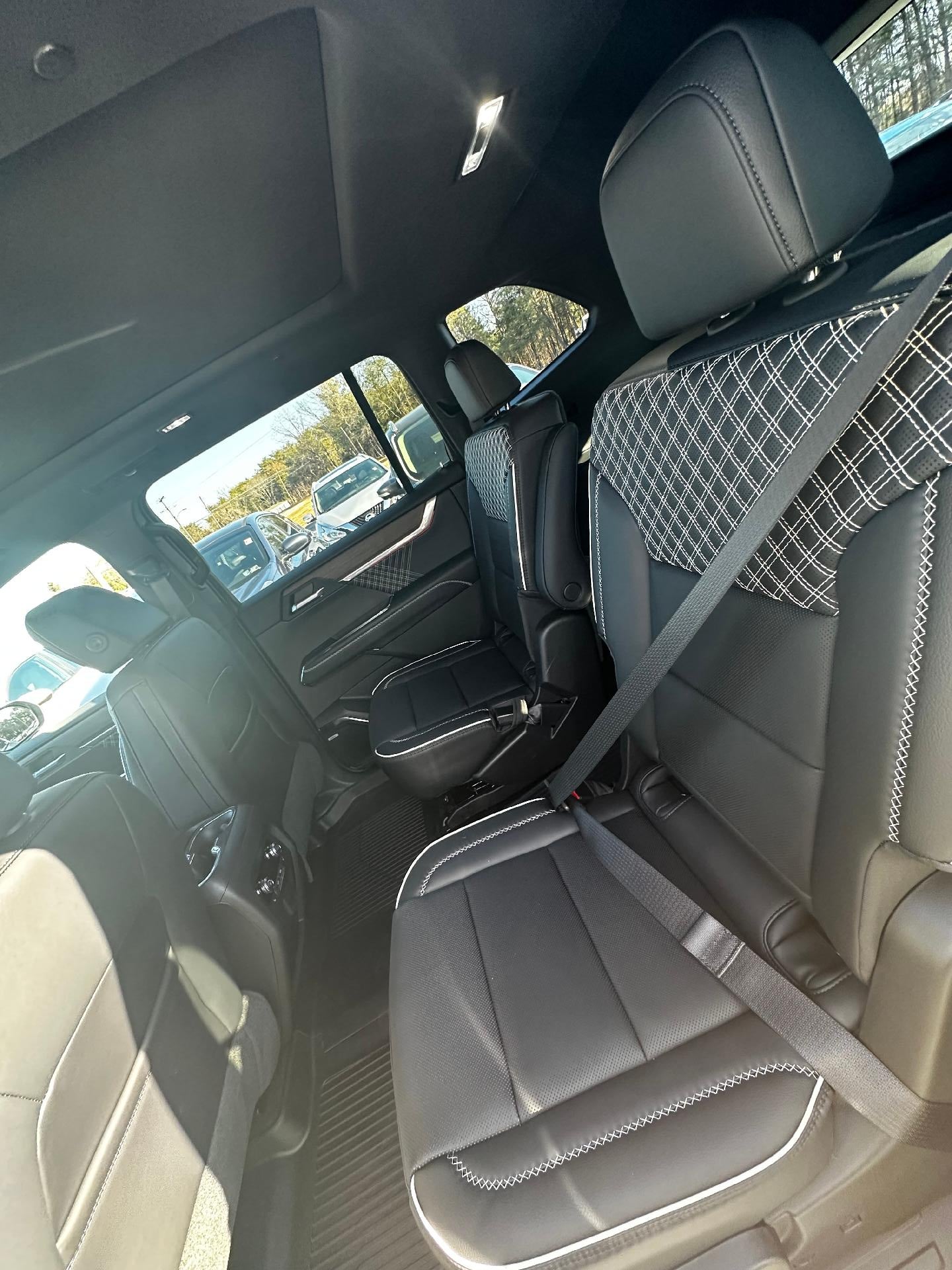 2026 GMC Acadia AWD Denali