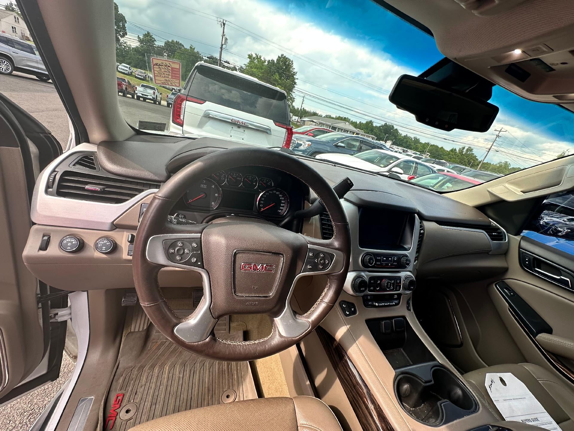 2016 GMC Yukon SLT
