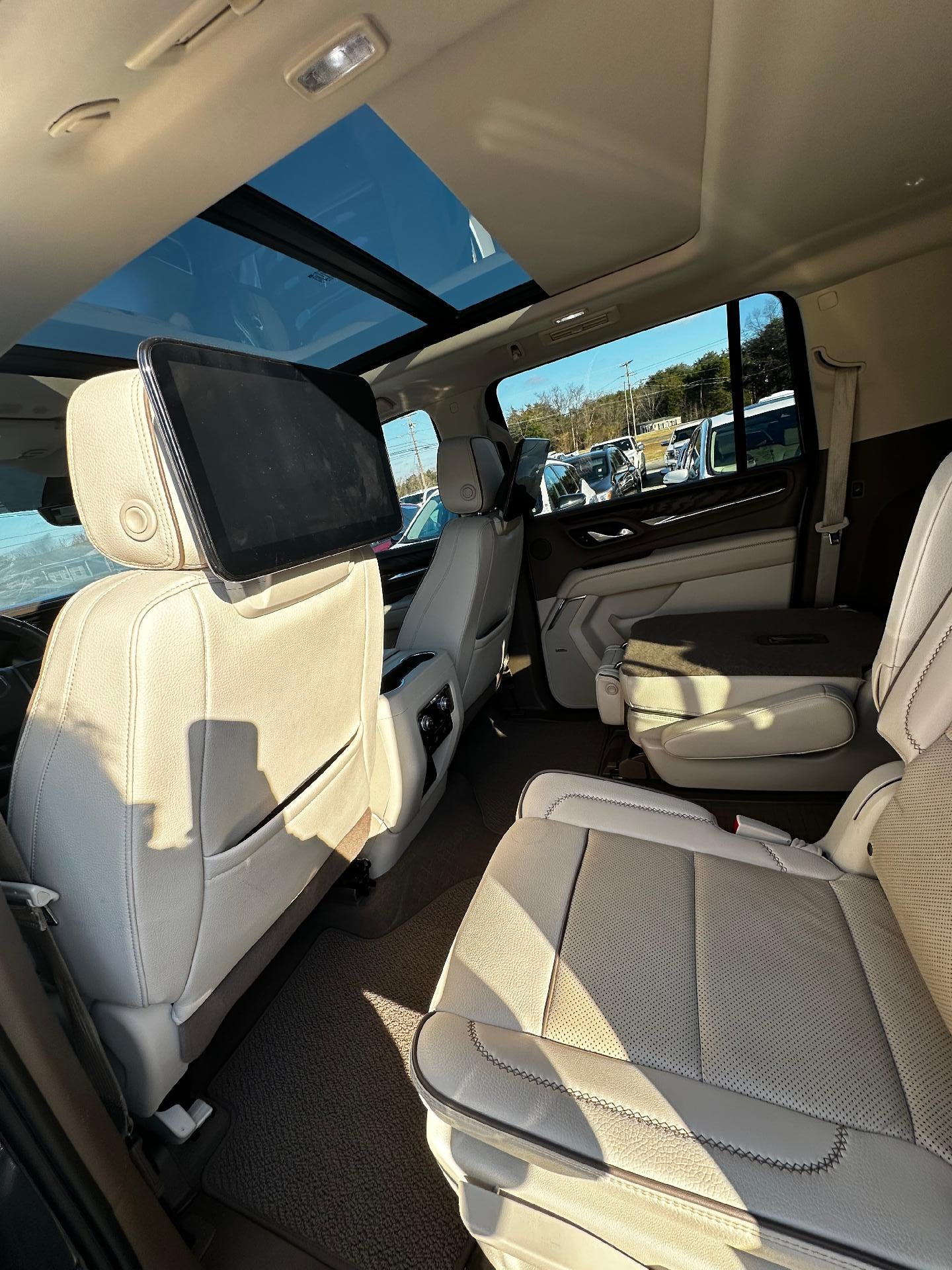 2022 GMC Yukon XL Denali