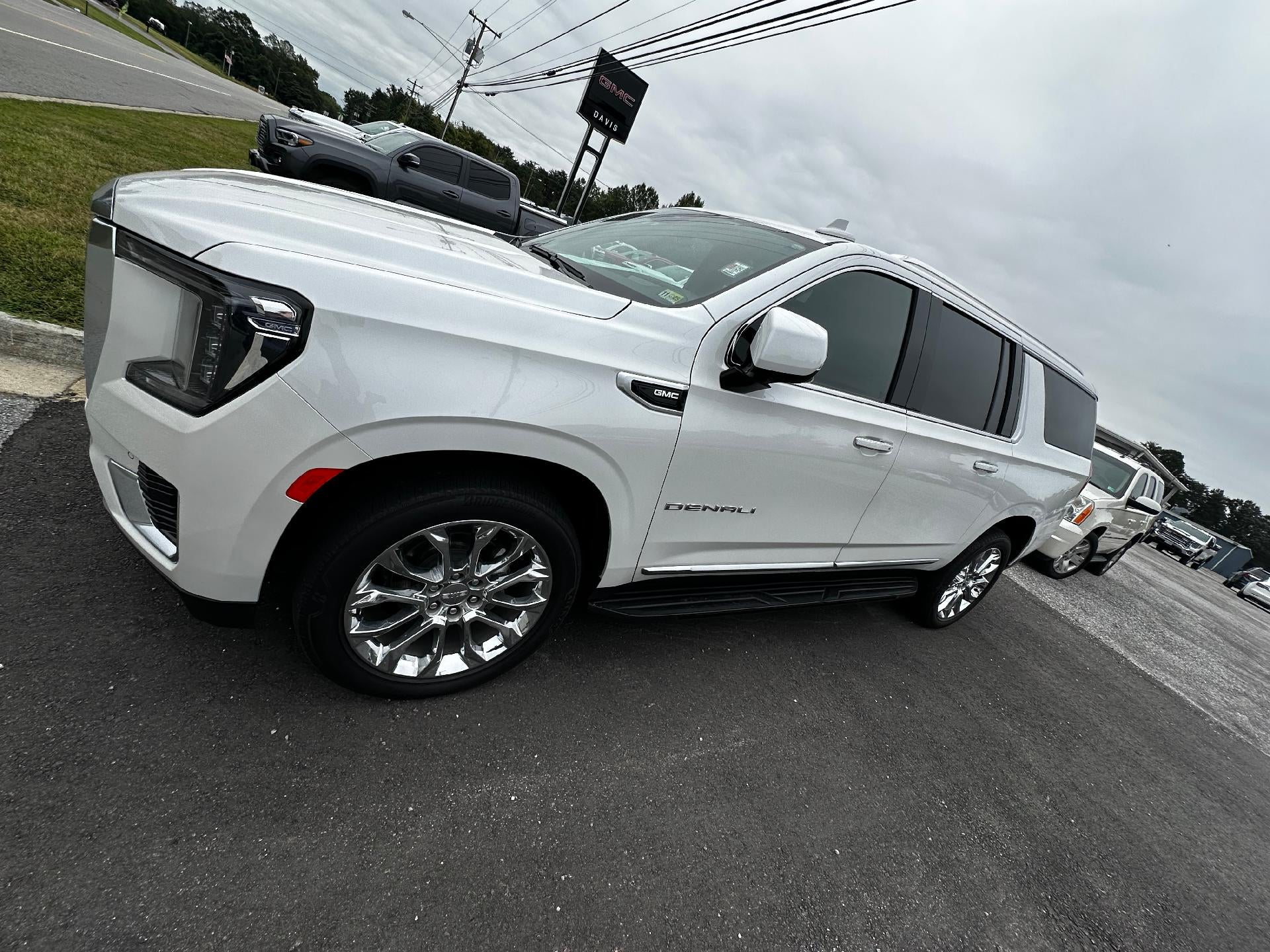 2024 GMC Yukon XL Denali