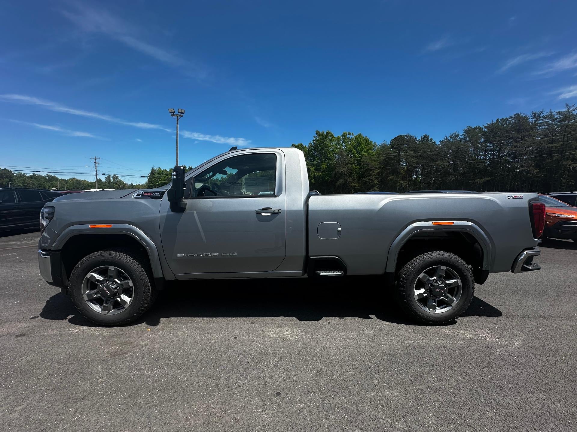 2026 GMC Sierra 2500 HD SLE