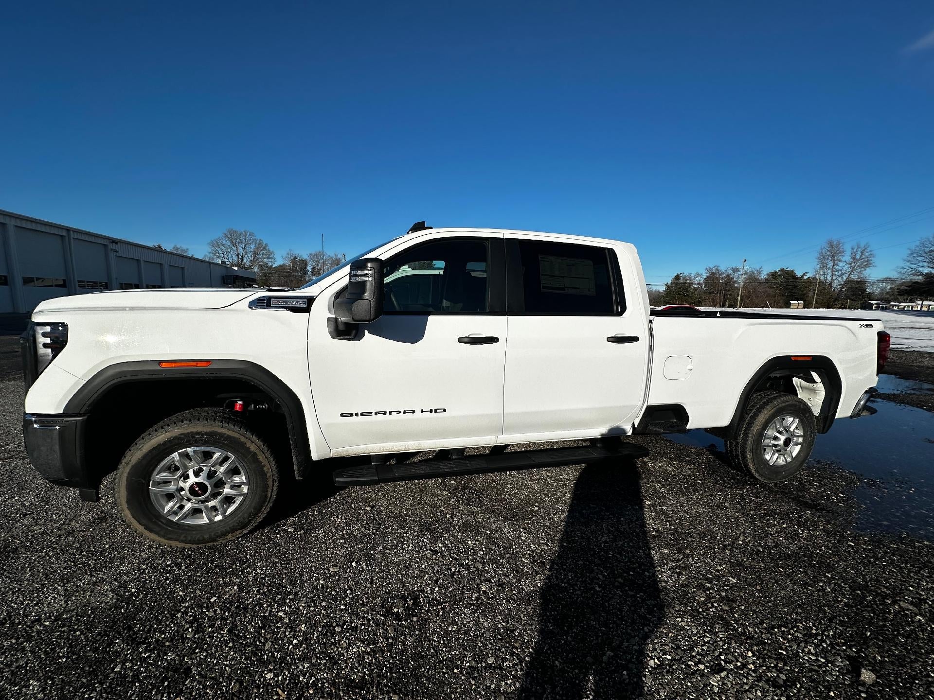 2025 GMC Sierra 2500 HD Pro