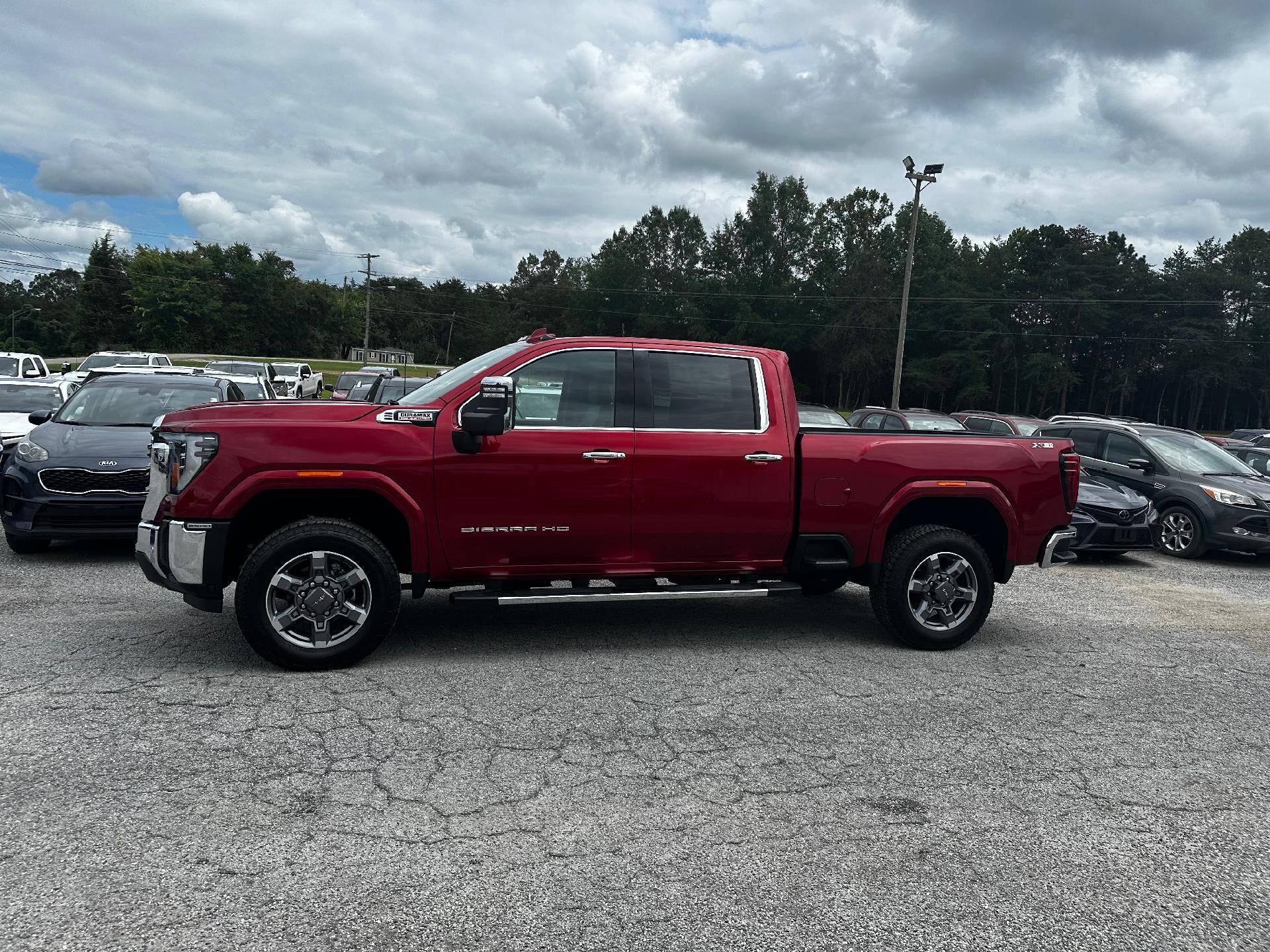 2025 GMC Sierra 2500 HD SLT