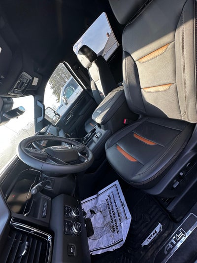 2025 GMC Sierra 2500 HD AT4