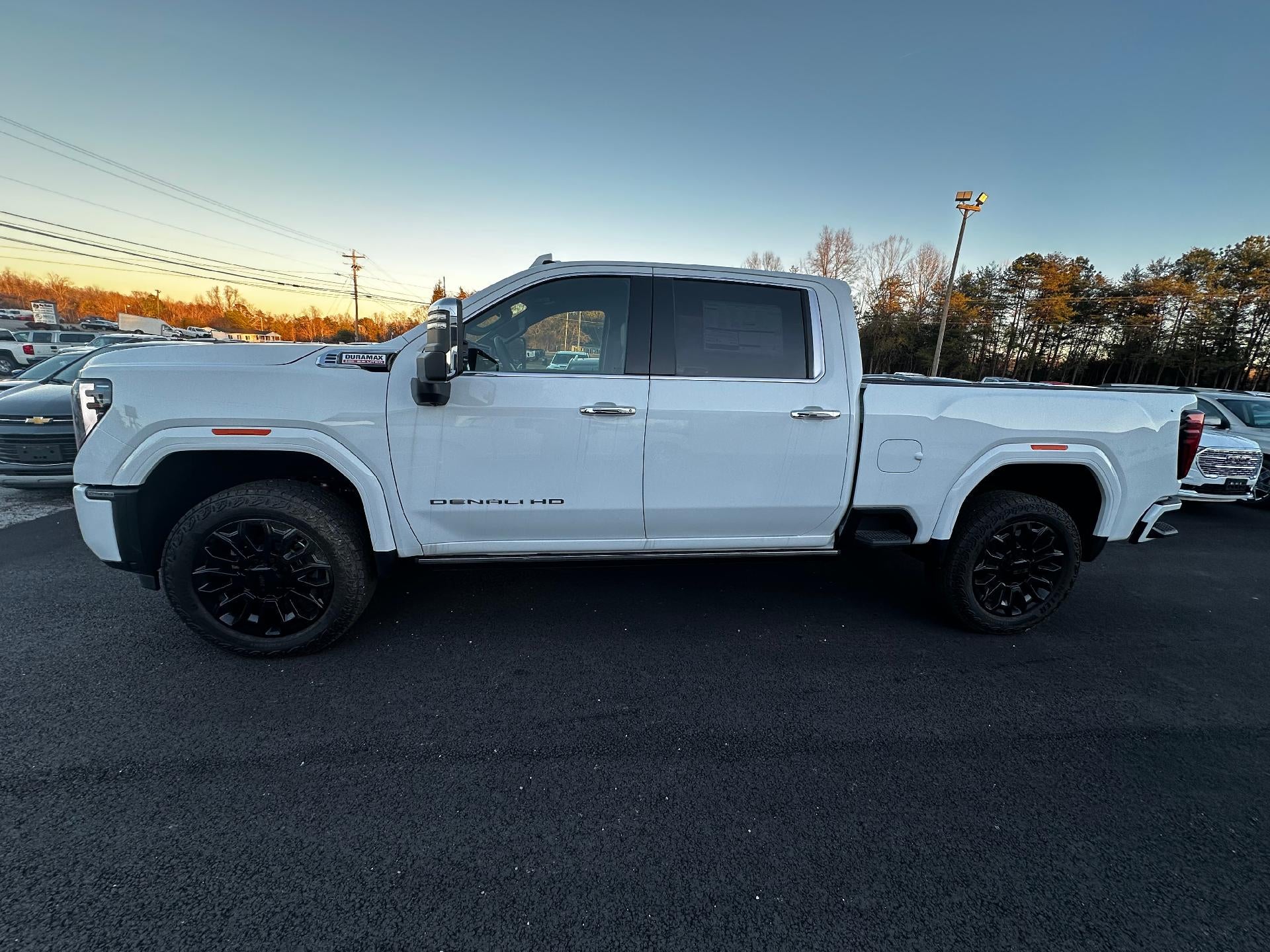 2025 GMC Sierra 2500 HD Denali
