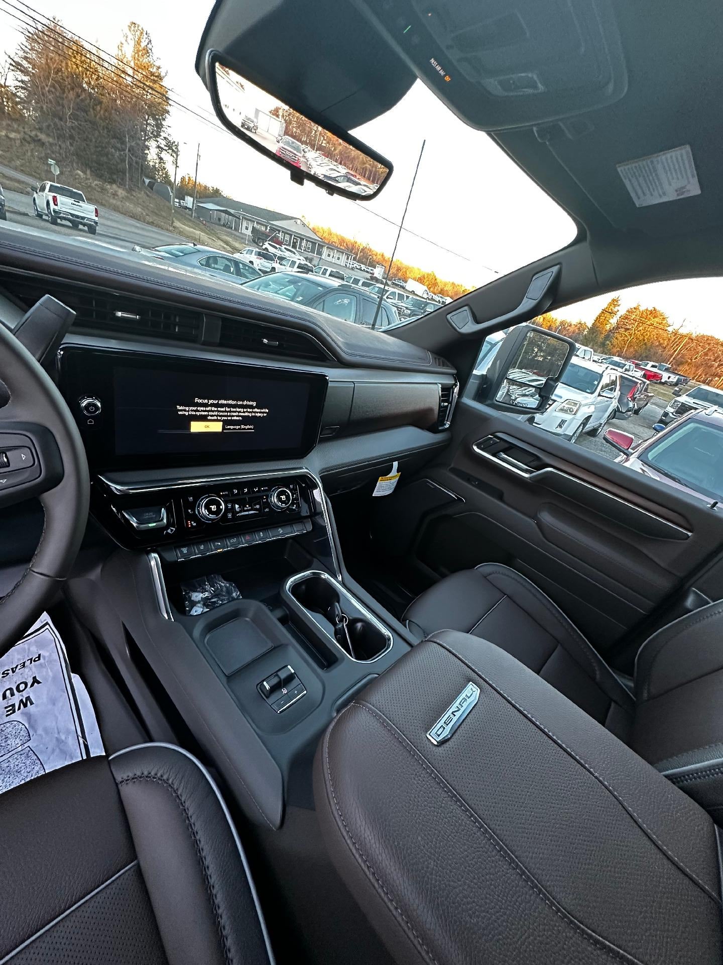 2025 GMC Sierra 2500 HD Denali