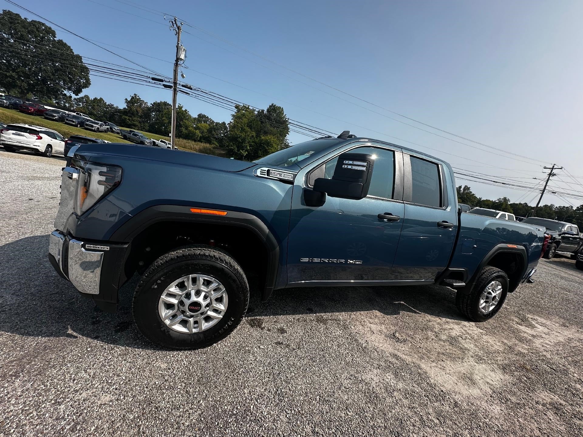 2025 GMC Sierra 2500 HD Pro