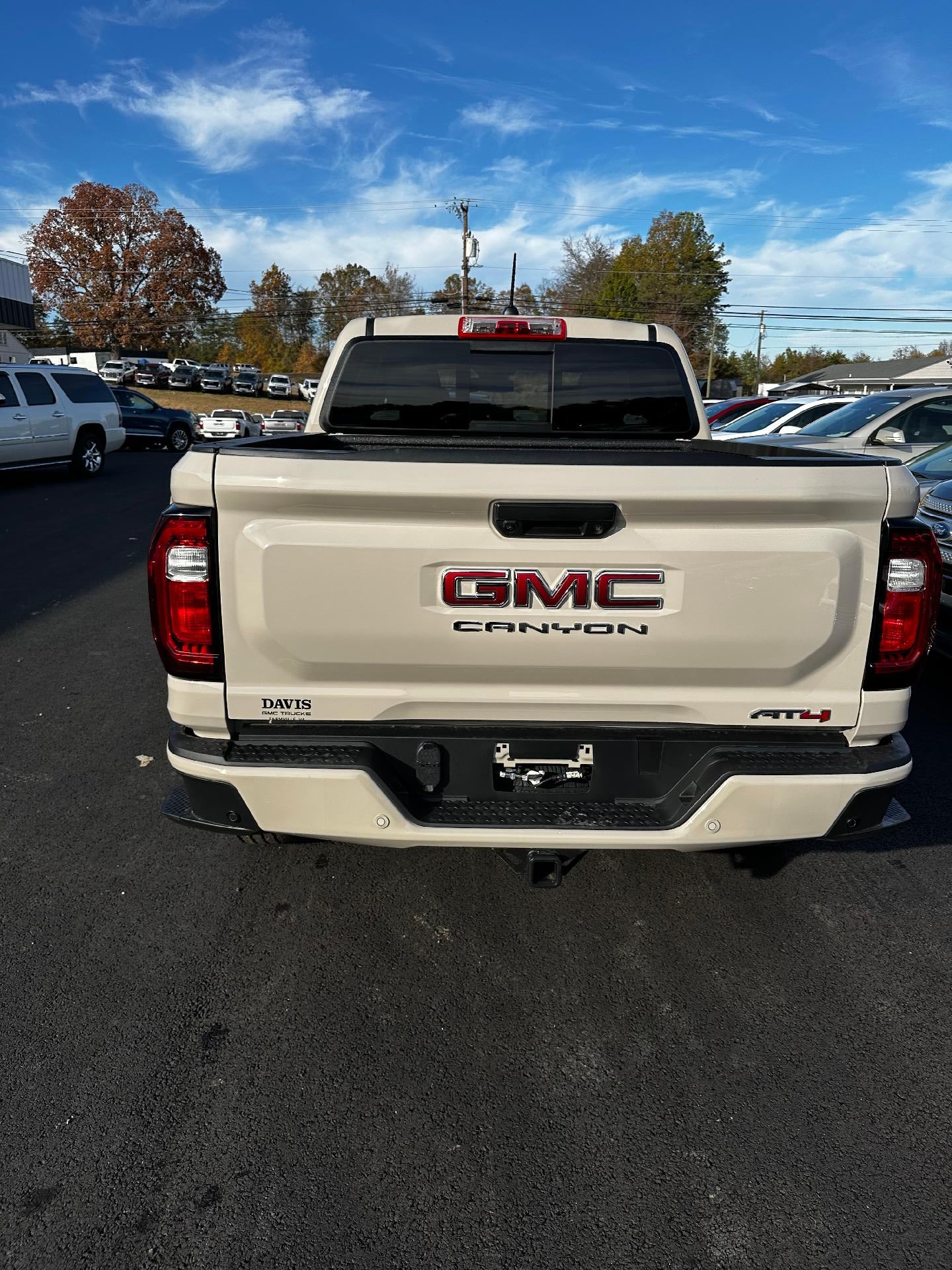 2026 GMC Canyon 4WD AT4