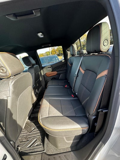 2026 GMC Canyon 4WD AT4