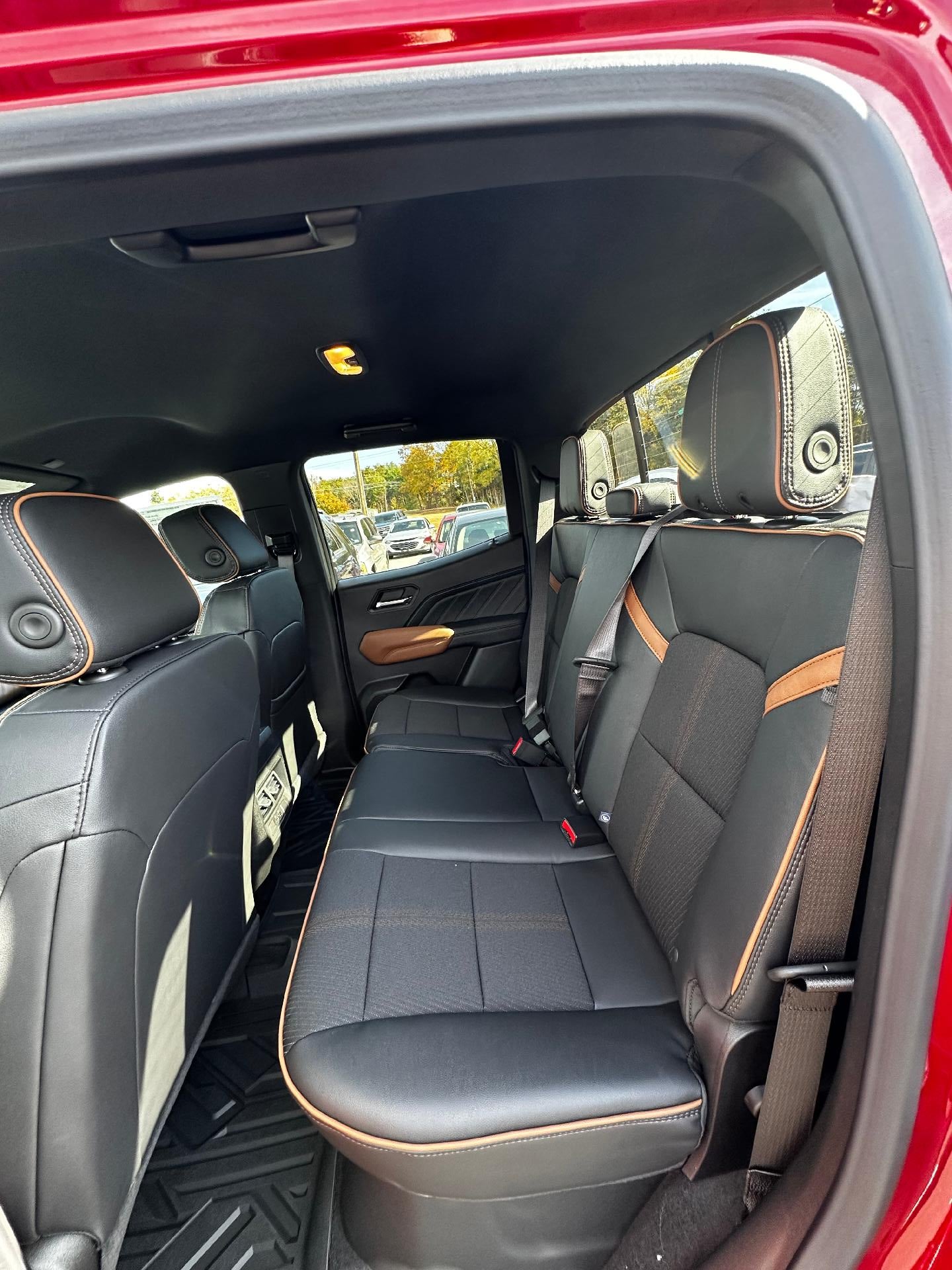 2026 GMC Canyon 4WD AT4