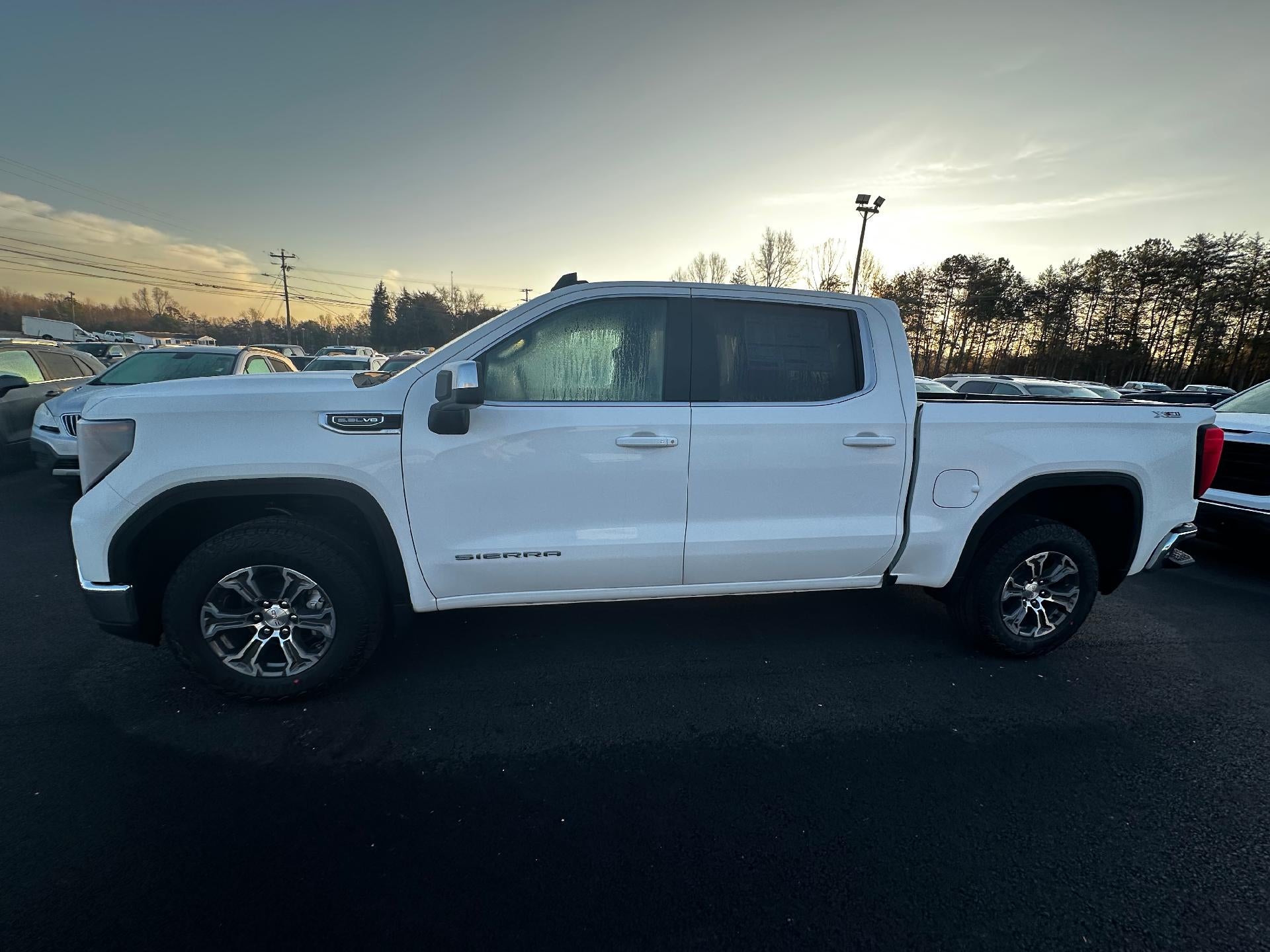 2026 GMC Sierra 1500 SLE