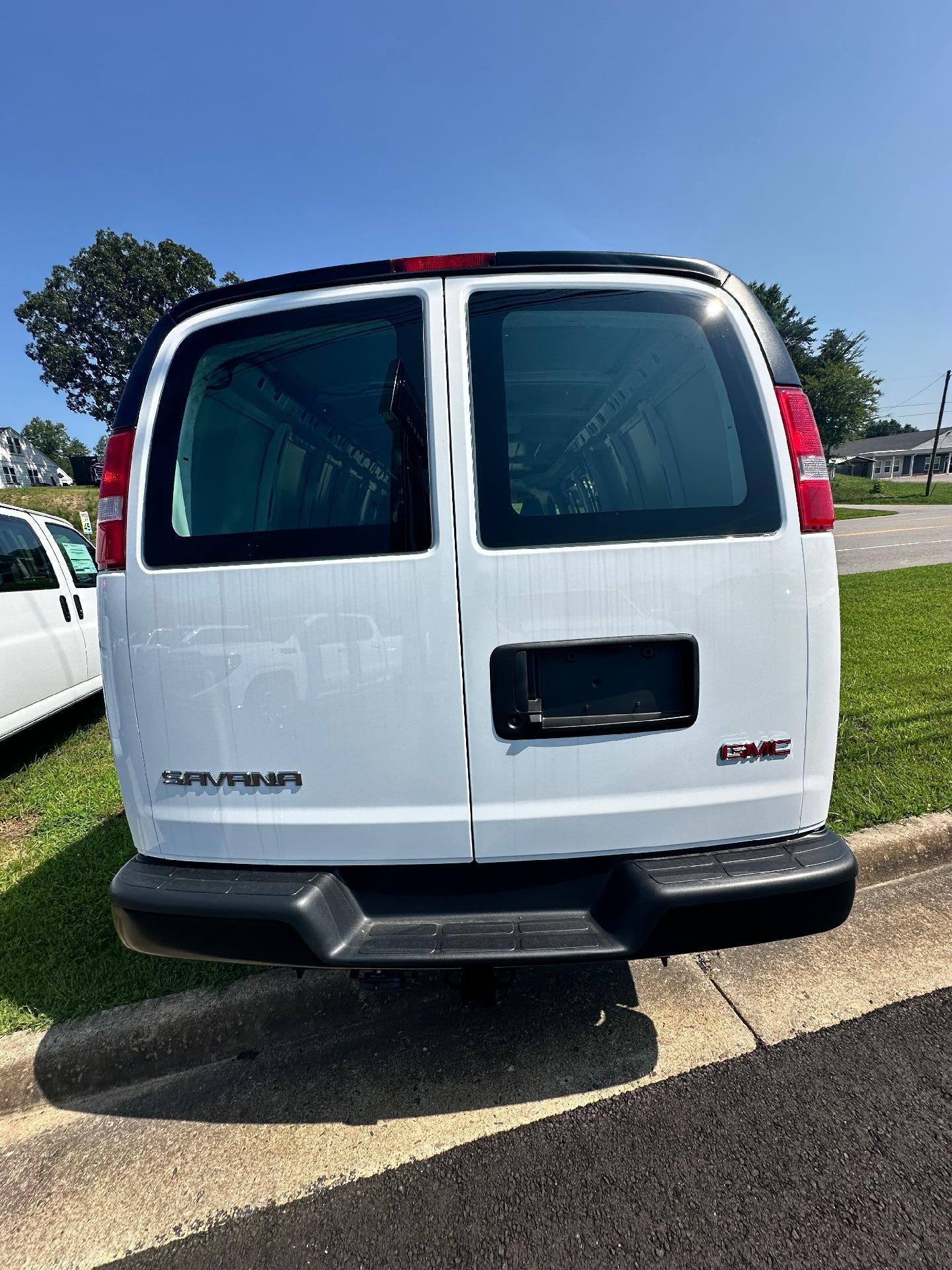 2026 GMC Savana Cargo Van RWD 3500 155"