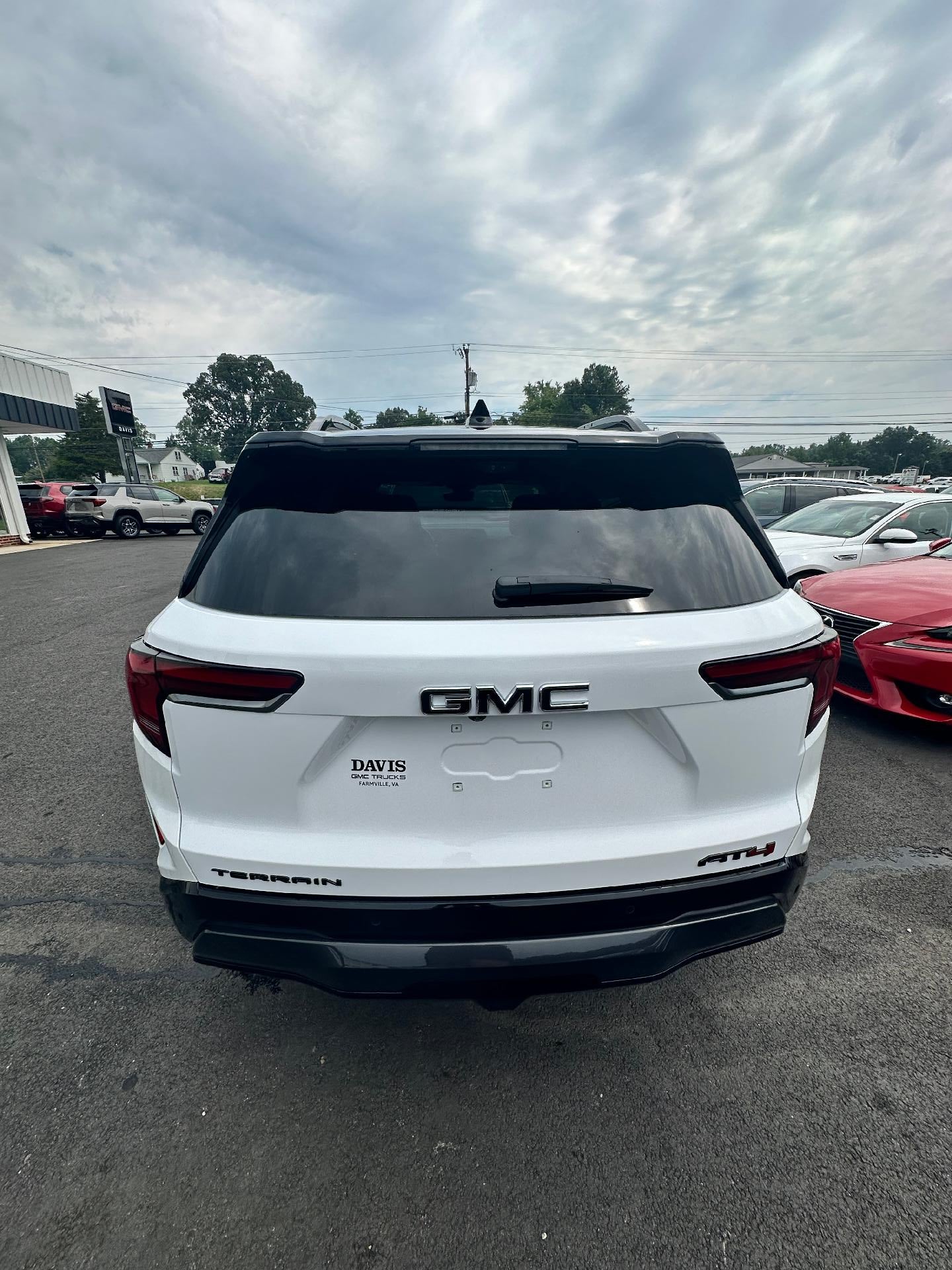 2027 GMC Terrain AWD AT4