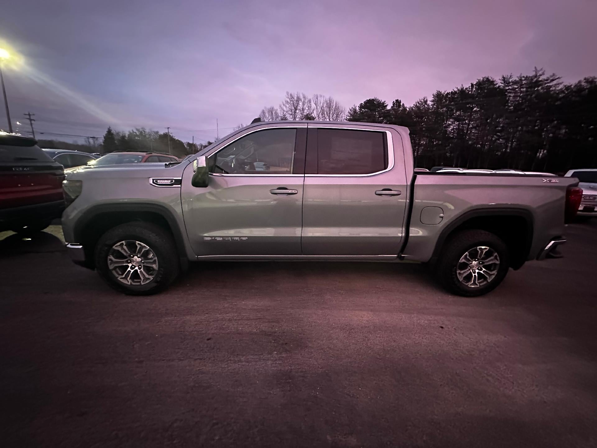 2026 GMC Sierra 1500 SLE