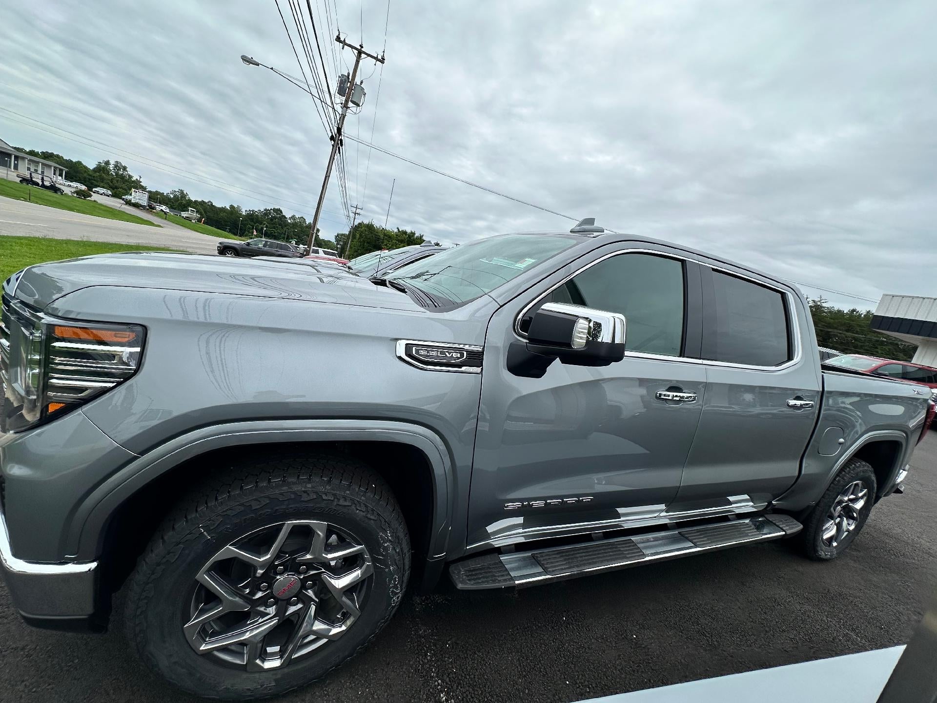 2026 GMC Sierra 1500 SLT