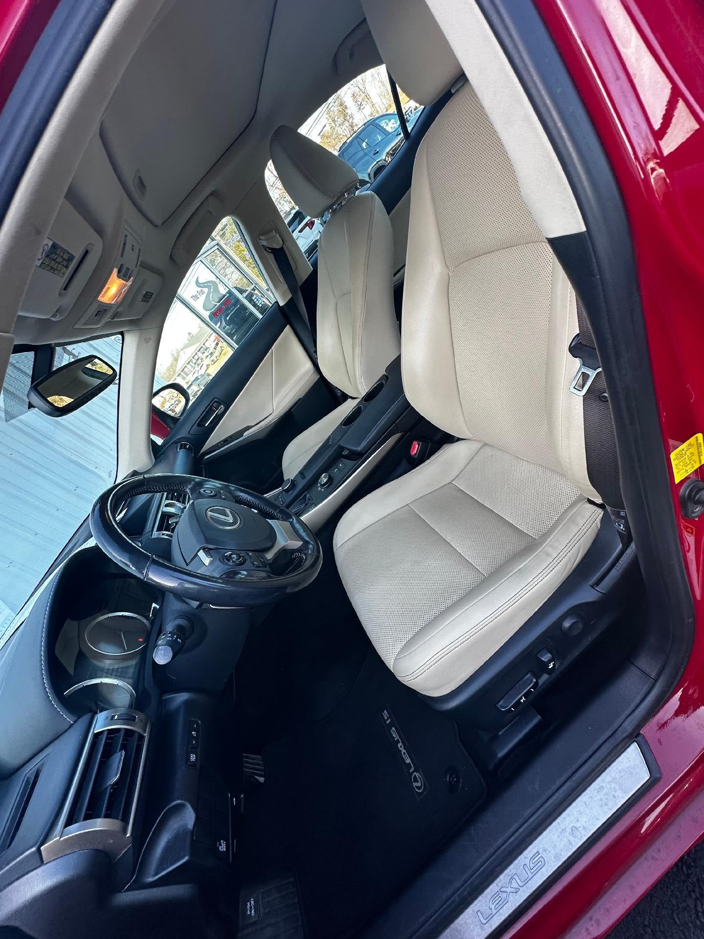 2016 Lexus IS 300 4dr Sdn AWD