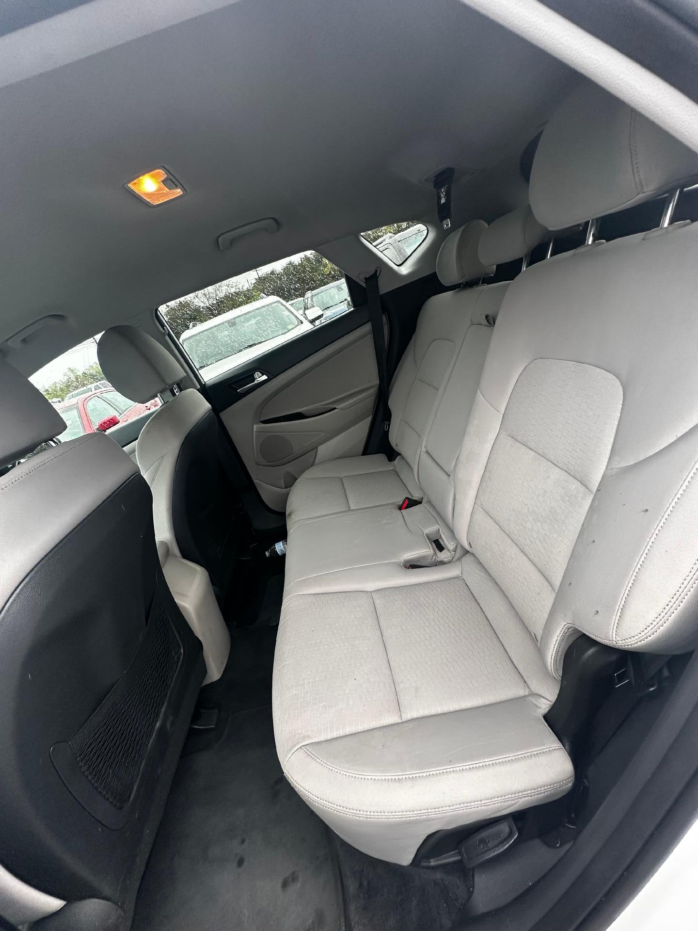 2019 Hyundai TUCSON Base